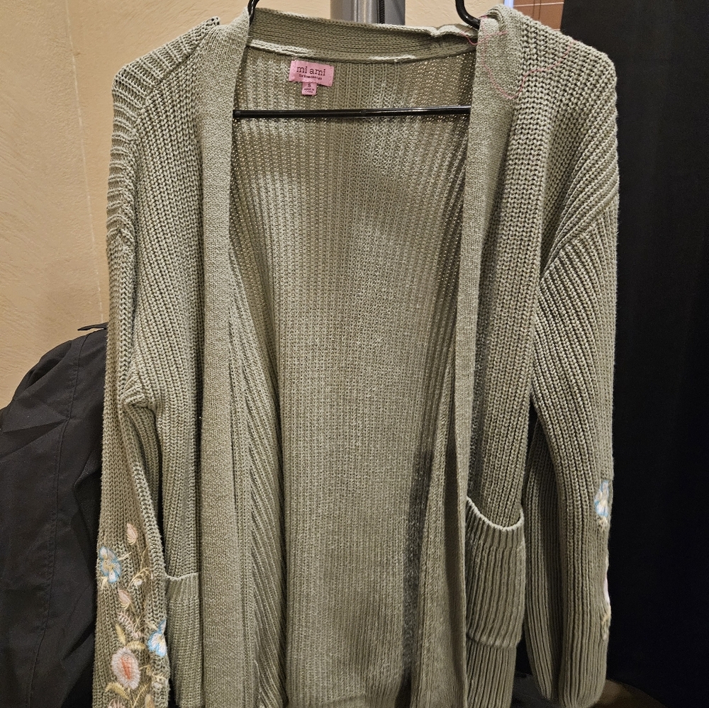 Mi Ami sweater